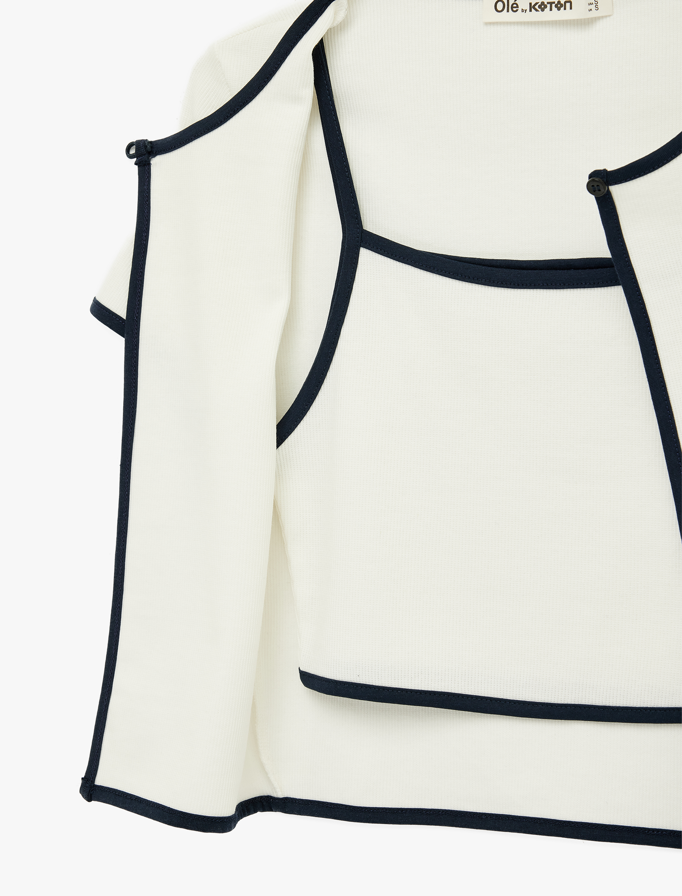   Kısa Kollu Bisiklet Yaka Hırka ve Askılı Bluz Takım