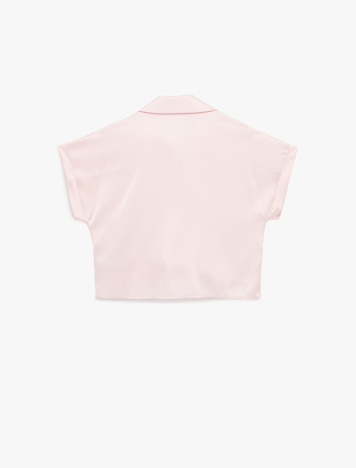  Kısa Kollu Kaçık Yaka Oversize Saten Gömlek