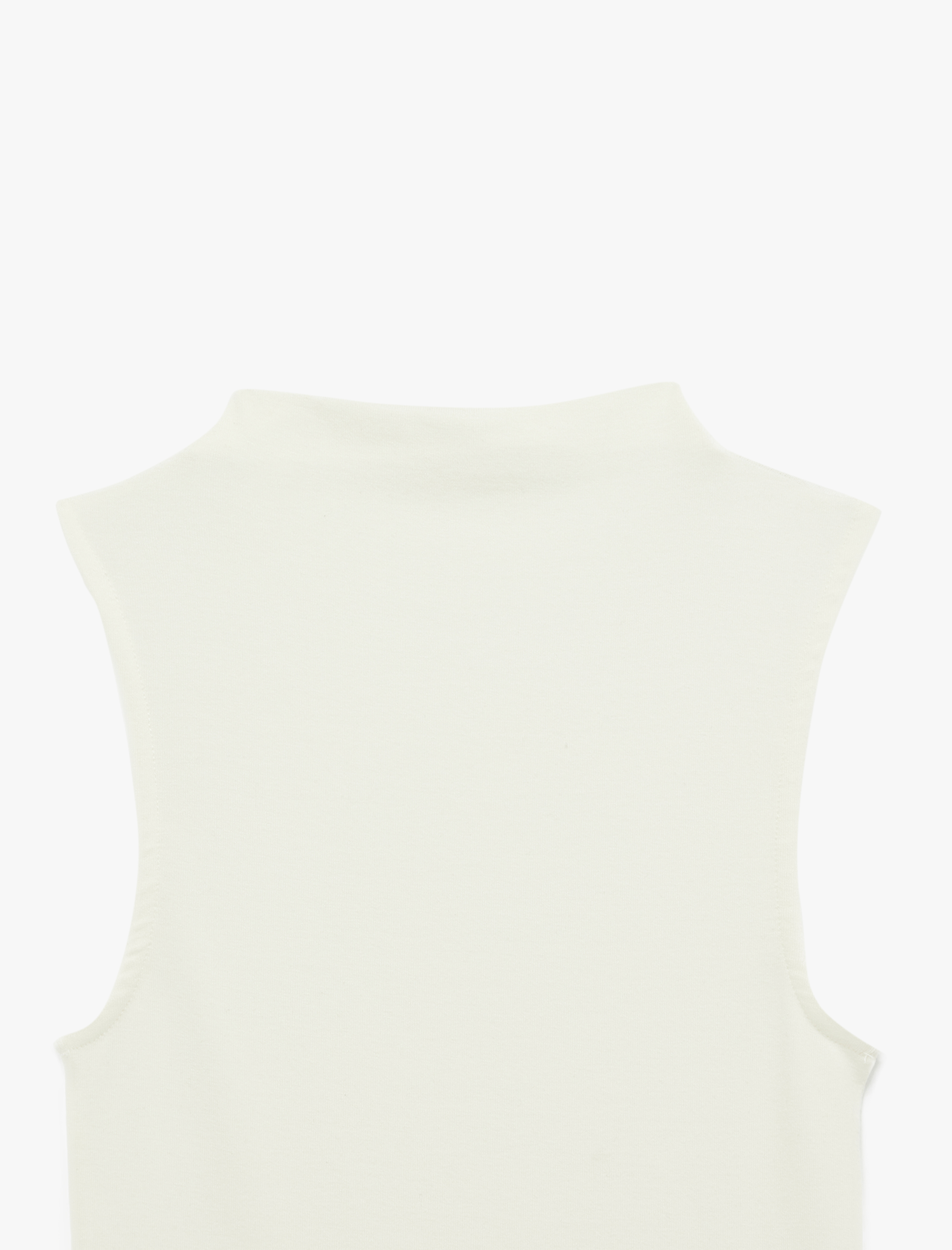   Modal Karışımlı Slim Fit Kolsuz Dik Yaka Bluz