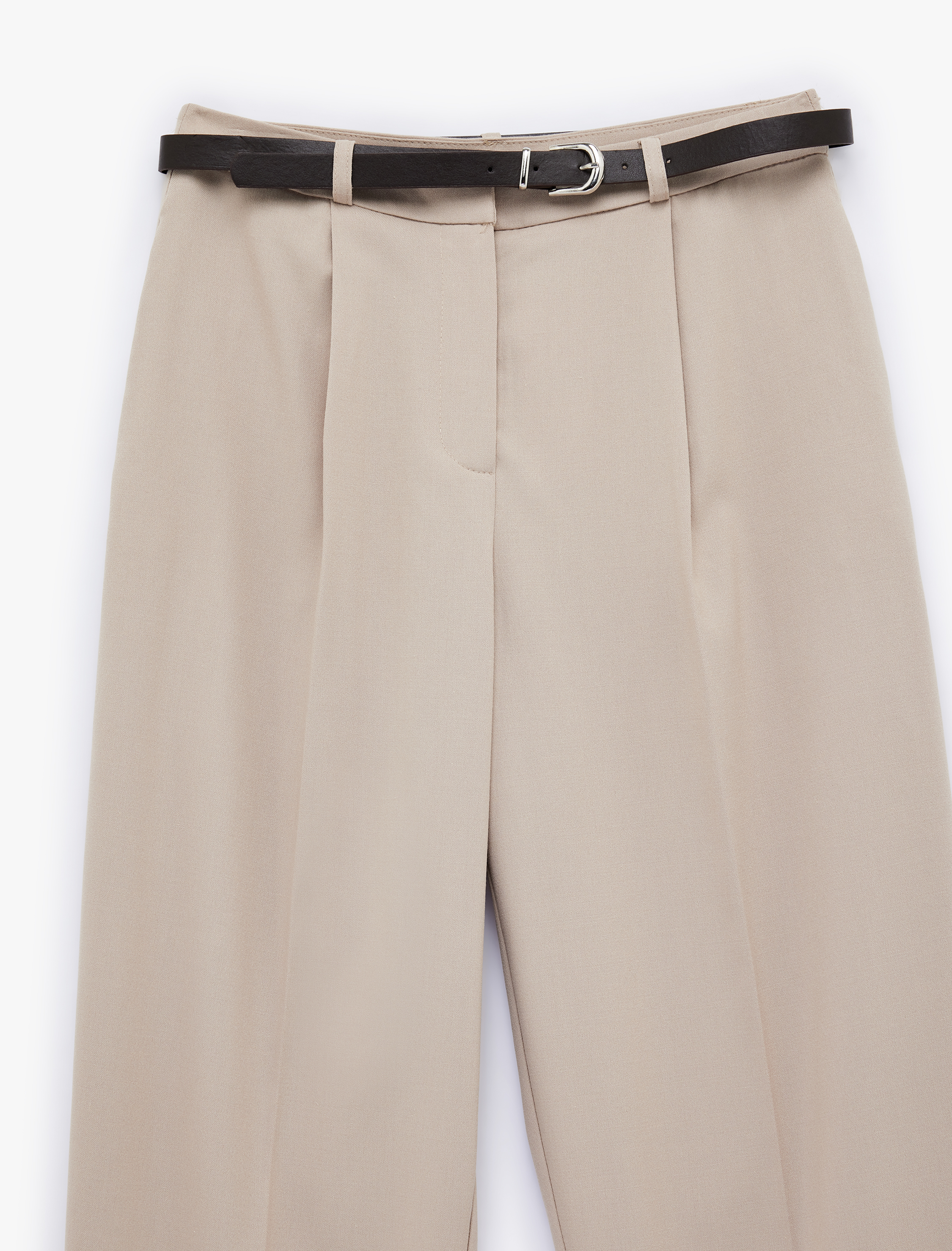   Cepli Pileli Kemerli Kumaş Havuç Pantolon