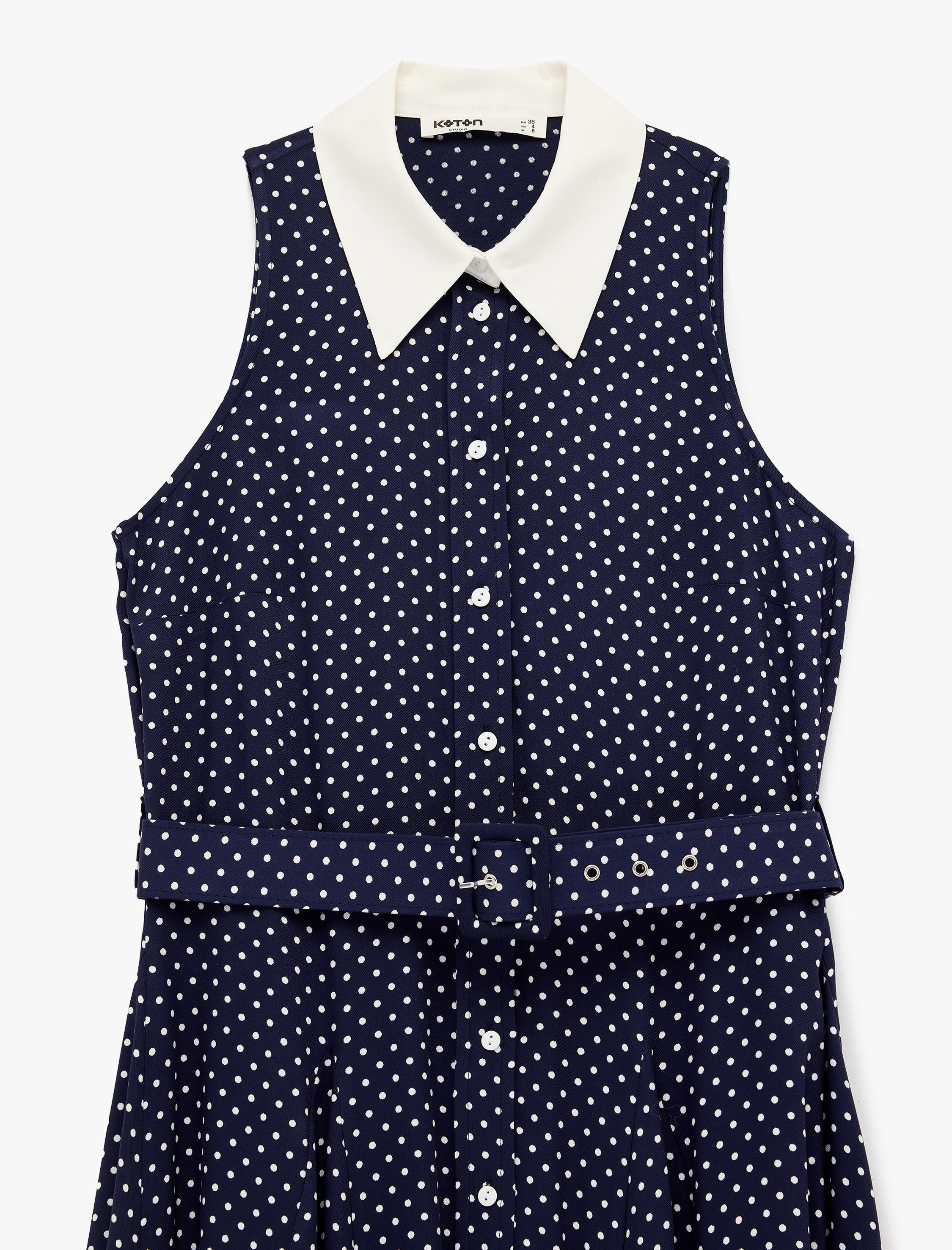   Kemer Detaylı Viskon Kolsuz Klasik Yaka Düğmeli Puantiyeli Mini Elbise