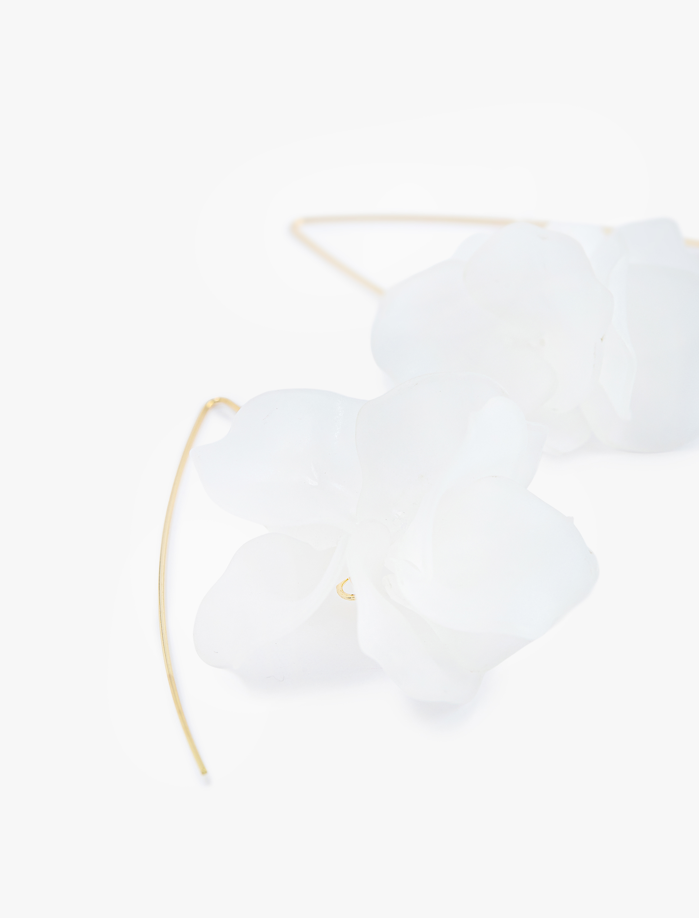  Kadın Büyük Sallantılı Çiçekli Küpe