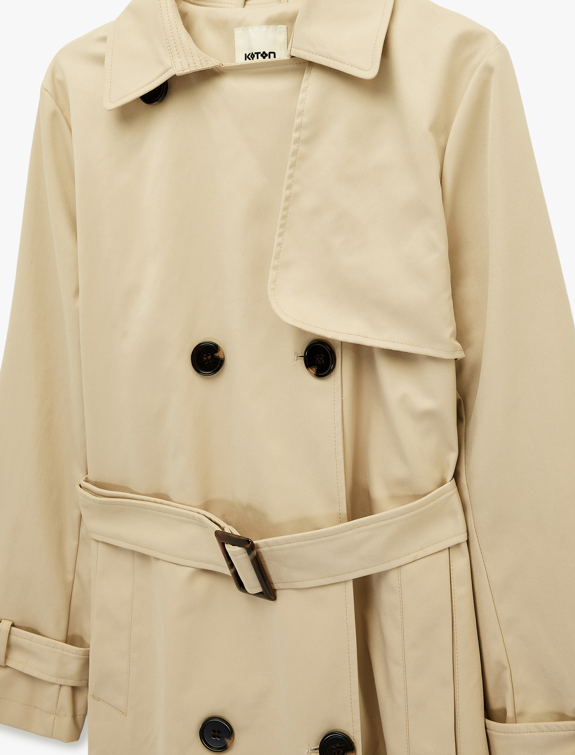   Uzun Kollu Kemer Detaylı Düğmeli Kruvaze Yaka Trençkot