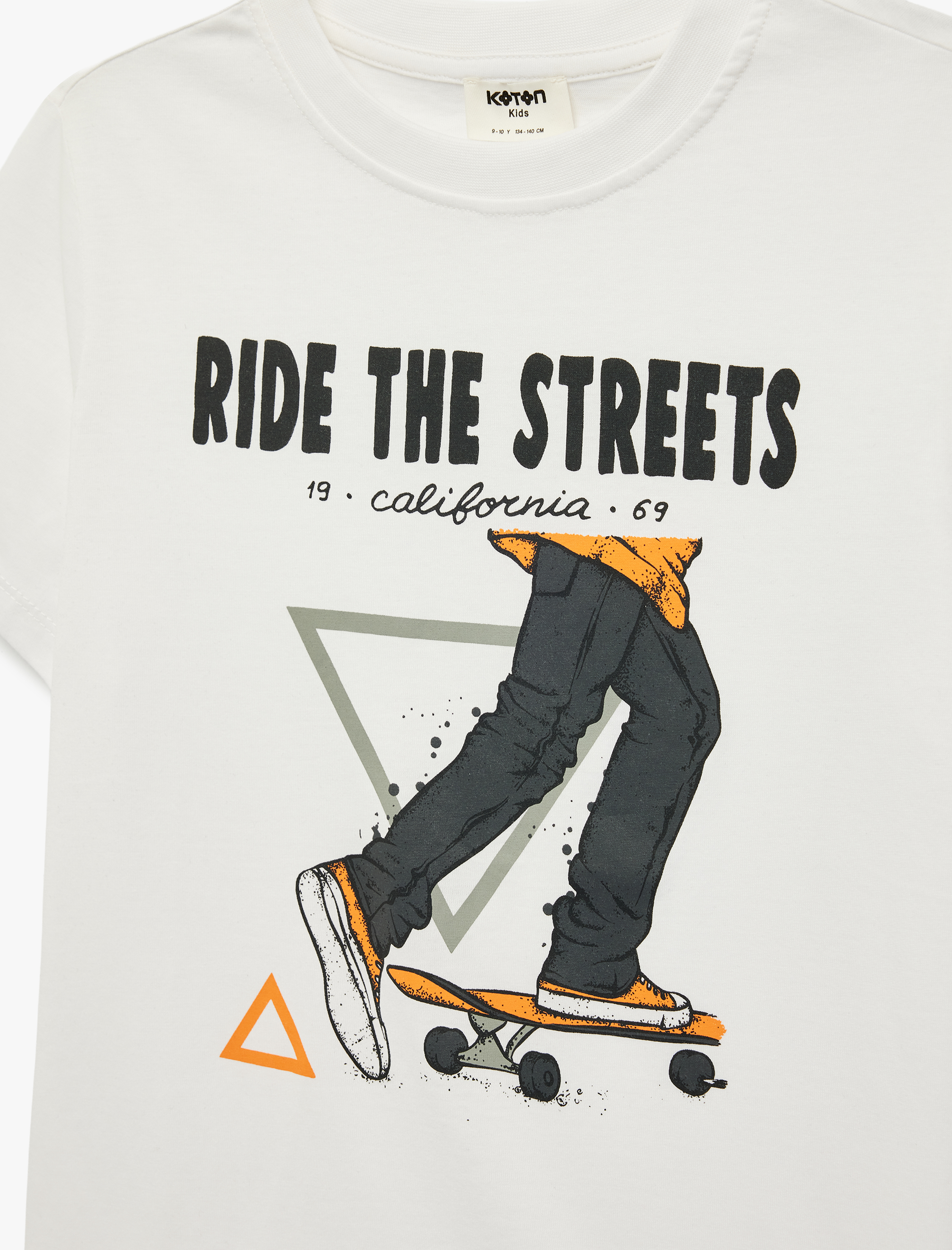  Erkek Çocuk Kaykay Baskılı Kısa Kollu Bisiklet Yaka Pamuklu Tişört