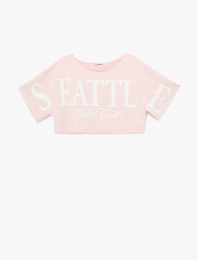 Rahat Kalıp Omzu Açık Kısa Kollu Baskılı Crop Tişört