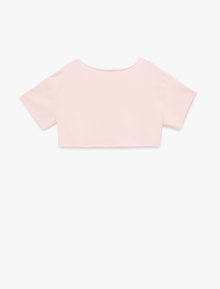  Rahat Kalıp Omzu Açık Kısa Kollu Baskılı Crop Tişört