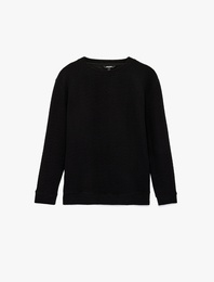 Regular Fit Uzun Kollu Dokulu Bisiklet Yaka Sweatshirt