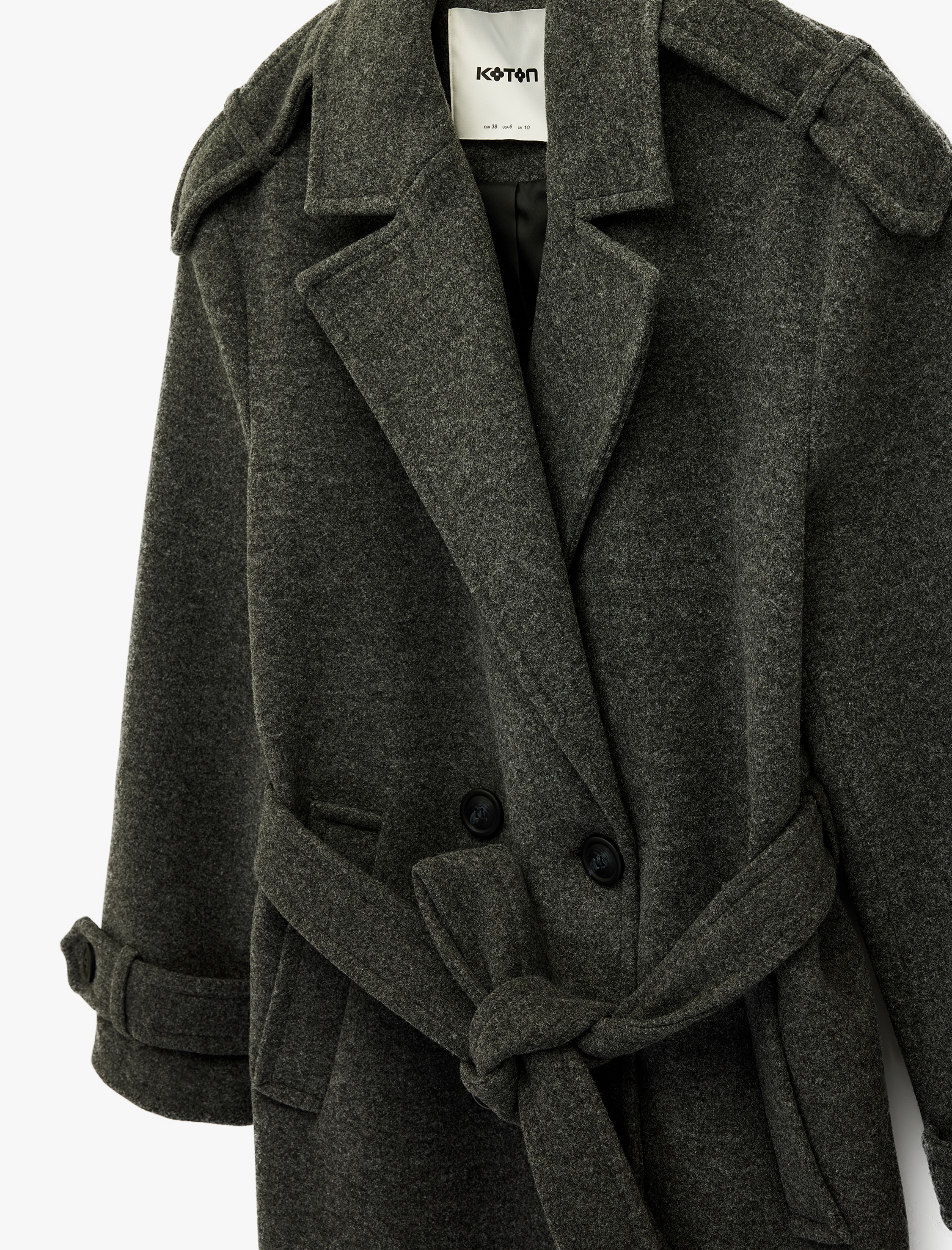   Kruvaze Yaka Uzun Kollu Cepli Kemerli Uzun Kaşe Kaban