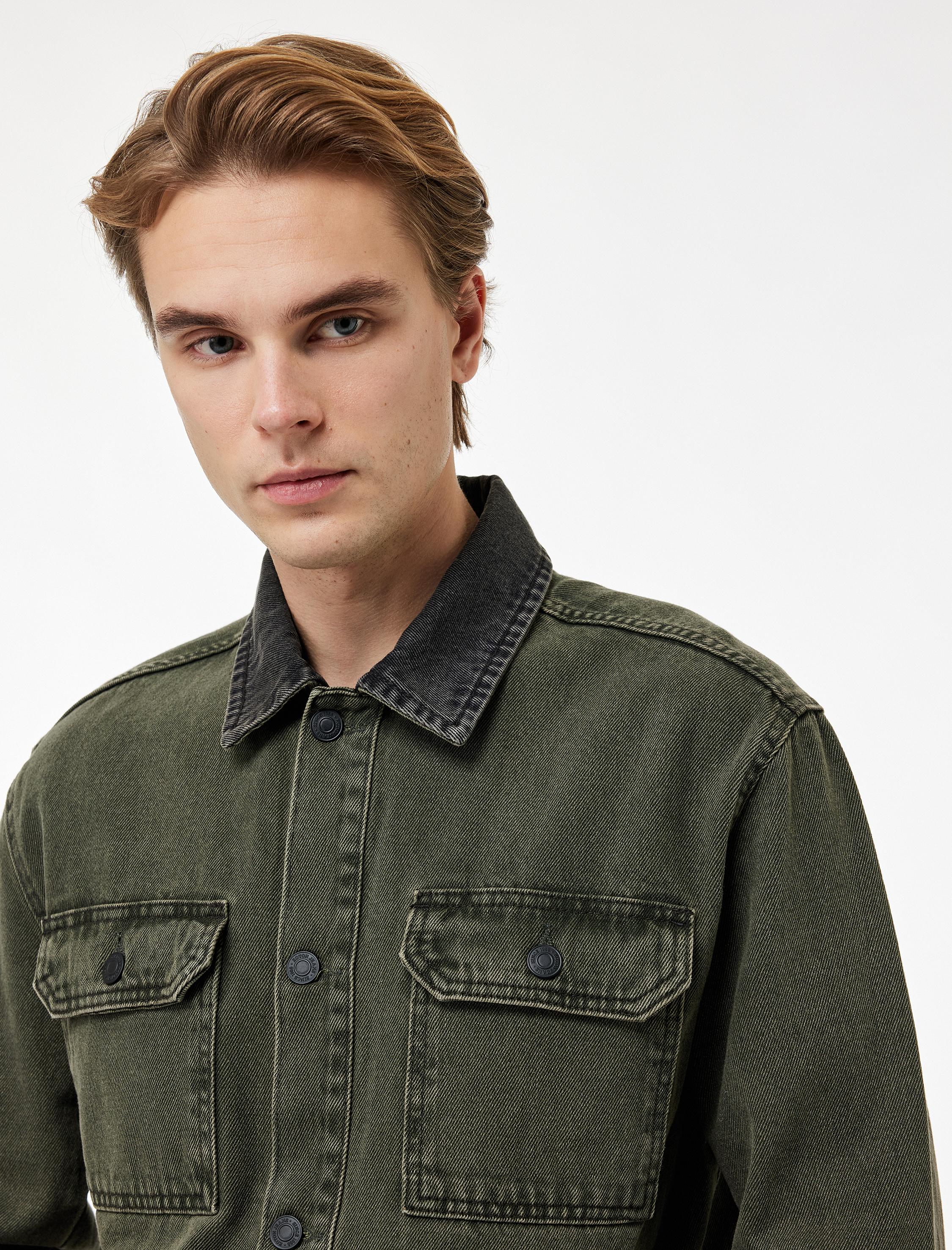   Rahat Kalıp Düğmeli Cepli Gömlek Yaka Jean Ceket