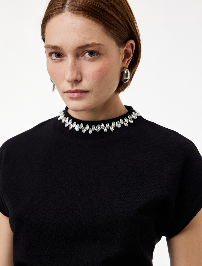  Kolsuz Bisiklet Yaka Taş Detaylı Triko Kazak