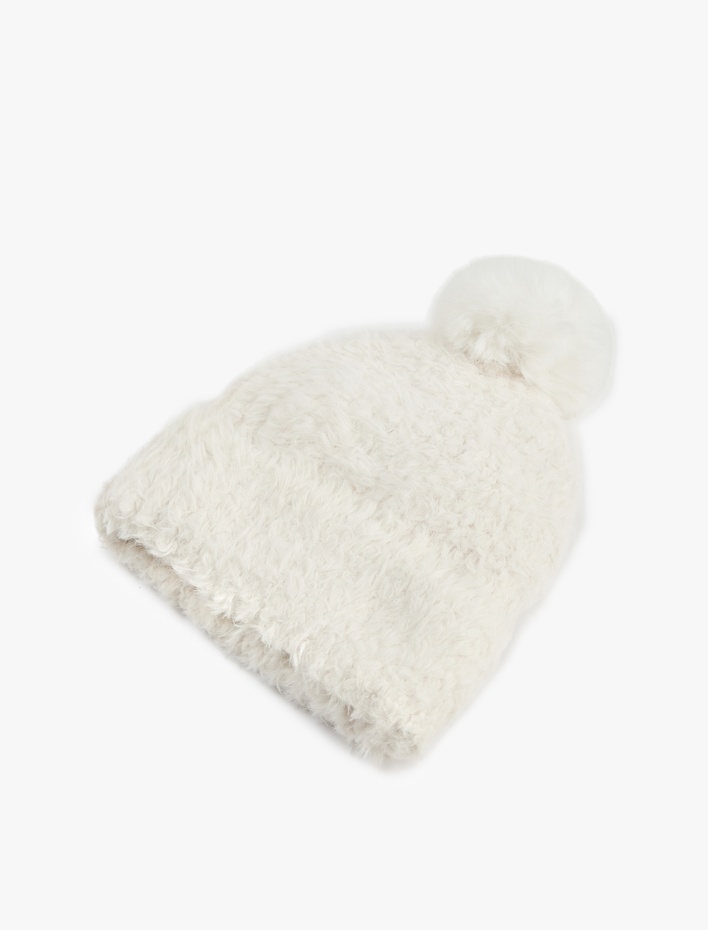 Kadın Pon Pon Detaylı Peluş Bere