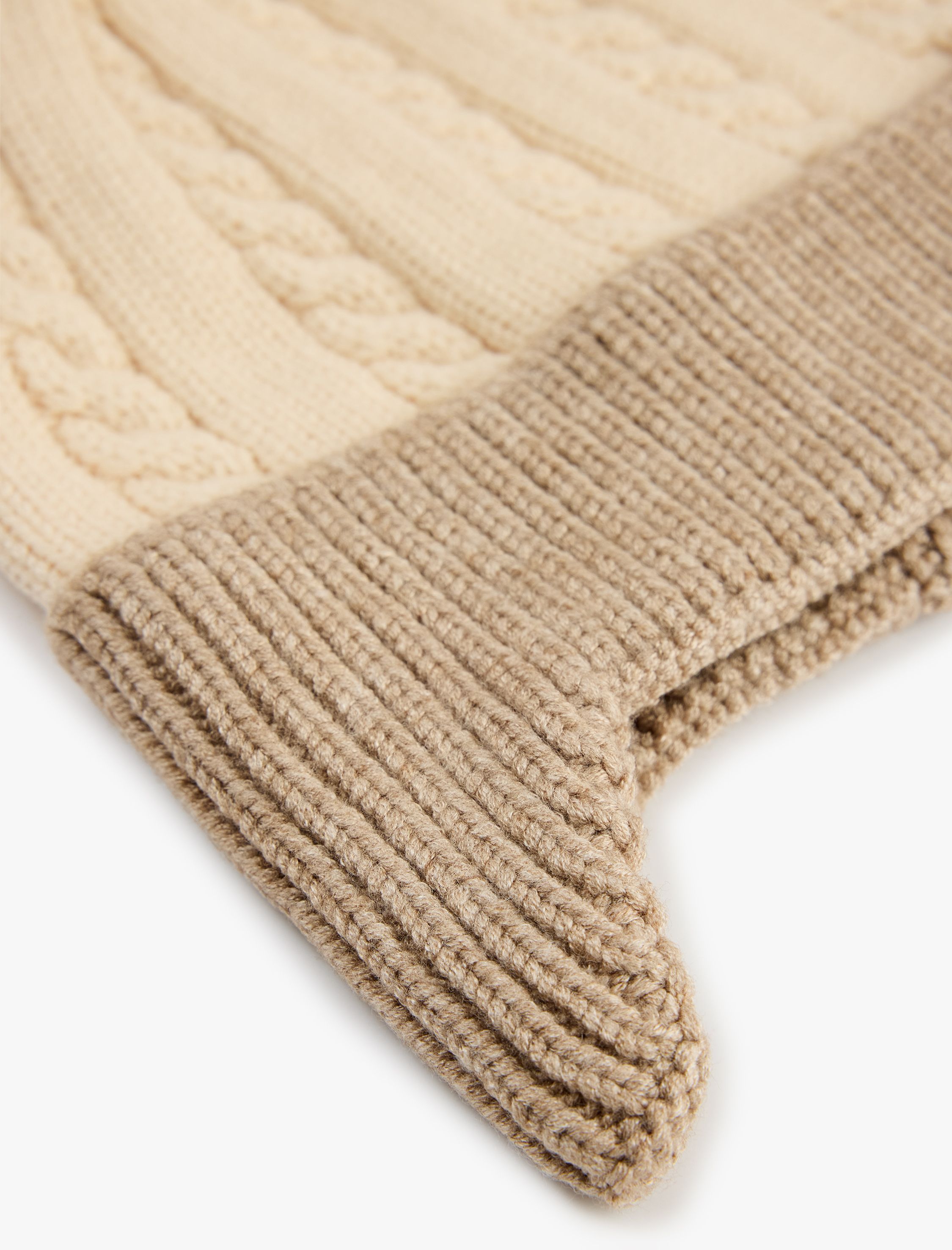  Erkek Bebek Ponpon Detaylı Triko Bere