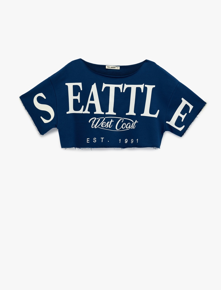 Koton Kadın Oversize Omzu Açık Kısa Kollu Baskılı Crop T-Shirt