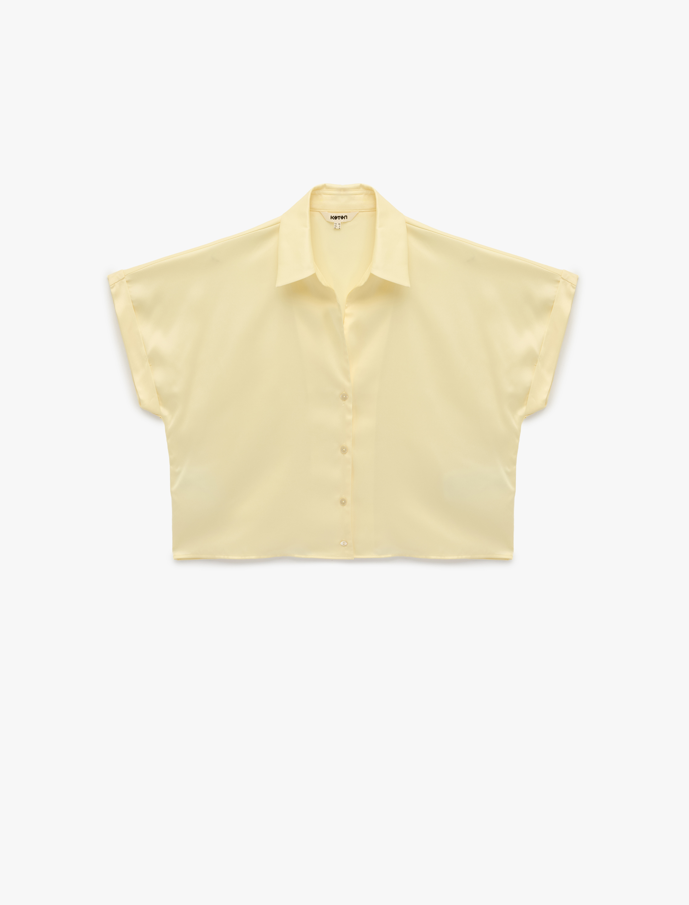   Kısa Kollu Kaçık Yaka Oversize Saten Gömlek