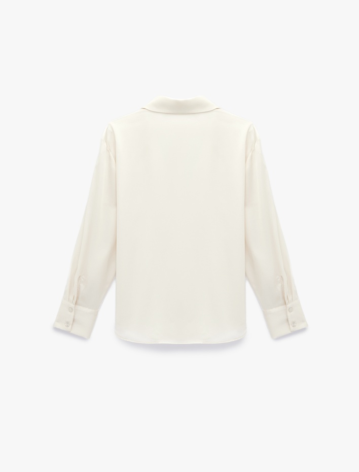  Regular Fit Uzun Kollu Klasik Yaka Düğmeli Saten Gömlek