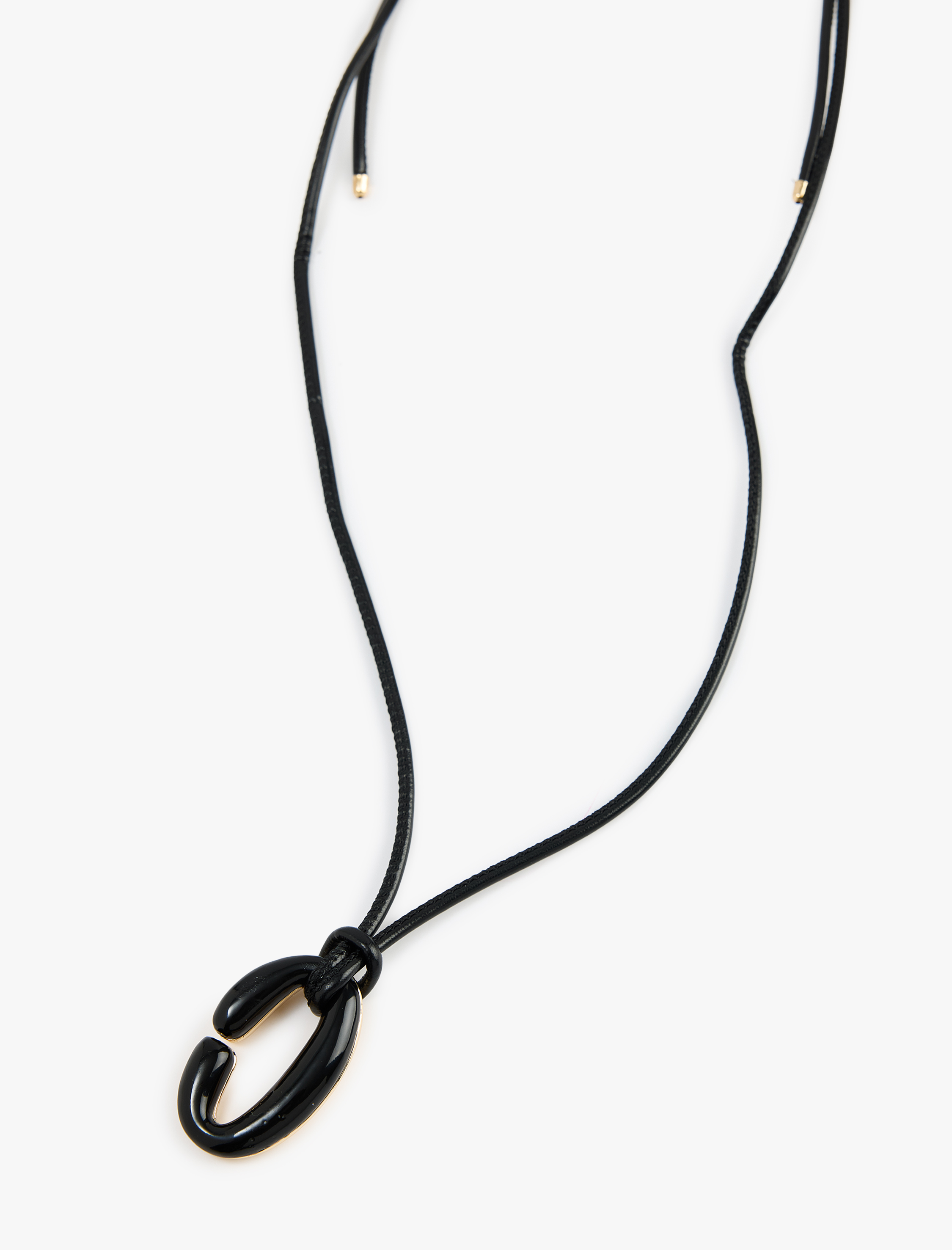  Kadın Sallantılı Oval Charmlı Kolye - Koton X Sima Tarkan