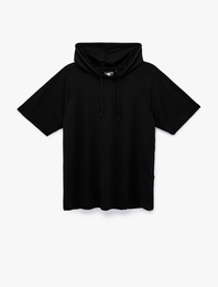 Rahat Kalıp Kısa Kollu Kapşonlu Spor Tişört