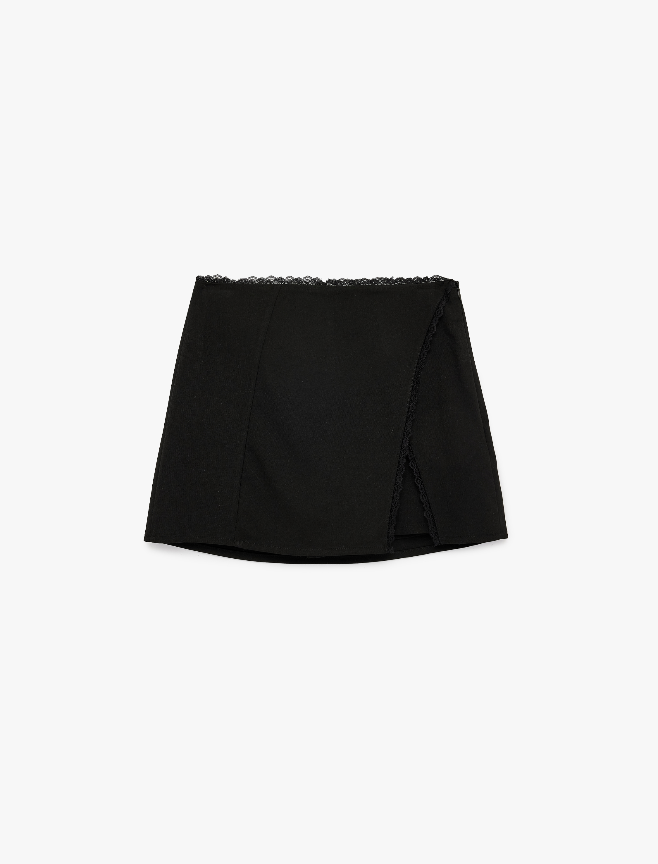   Viskon Karışımlı Dantel Detaylı Yırtmaçlı Mini Şort Etek