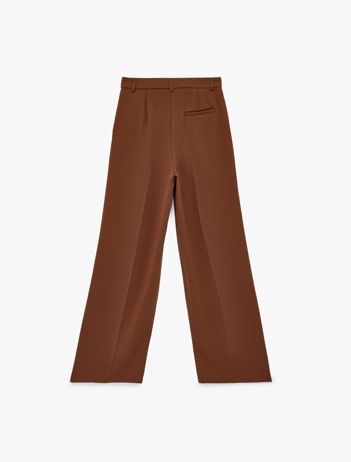  Normal Bel Cep Detaylı Pileli Geniş Paça Pantolon