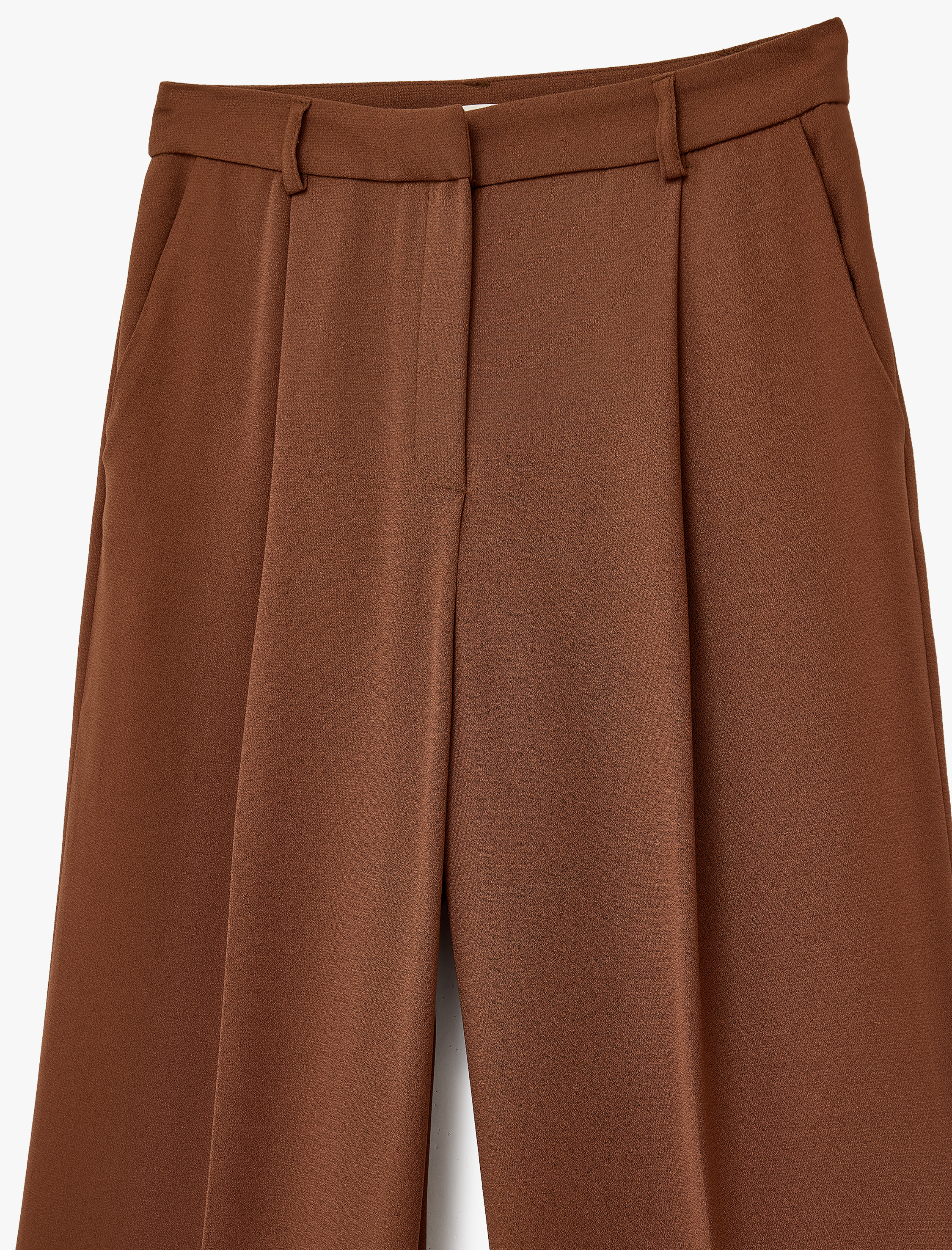   Normal Bel Cep Detaylı Pileli Geniş Paça Pantolon