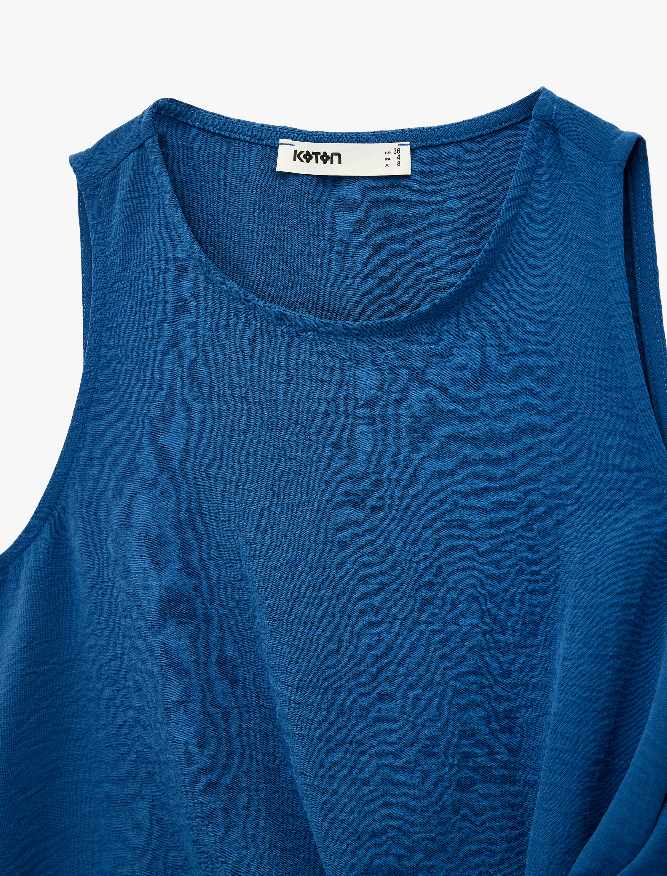   Drape Detaylı Bisiklet Yaka Kolsuz Bluz