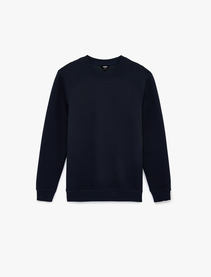  Regular Fit Uzun Kollu Dokulu Bisiklet Yaka Sweatshirt