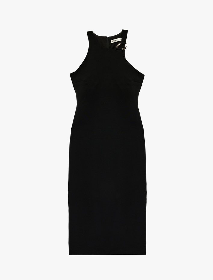  Halter Yaka Metal Aksesuarlı A Kesim Kolsuz Uzun Elbise