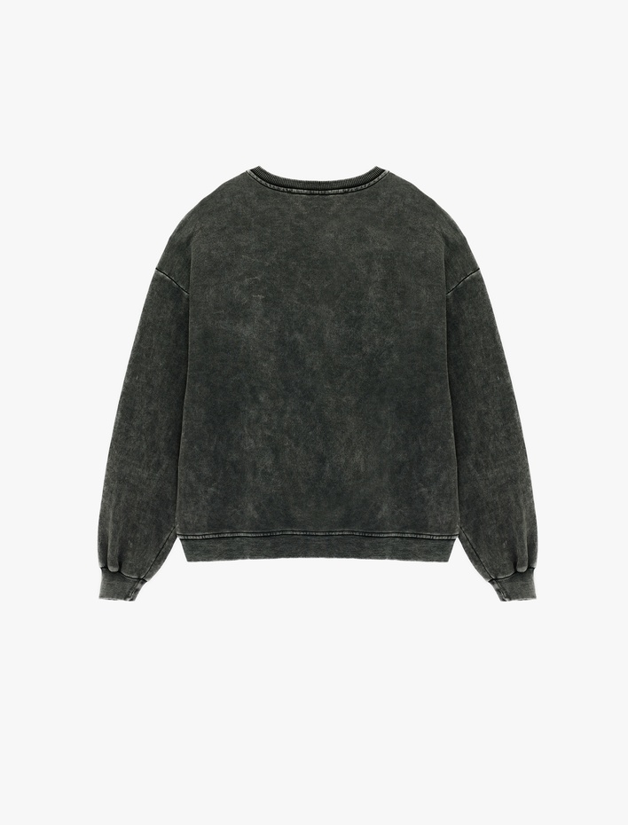  Yıkamalı Bisiklet Yaka Oversize Taşlı Sweatshirt