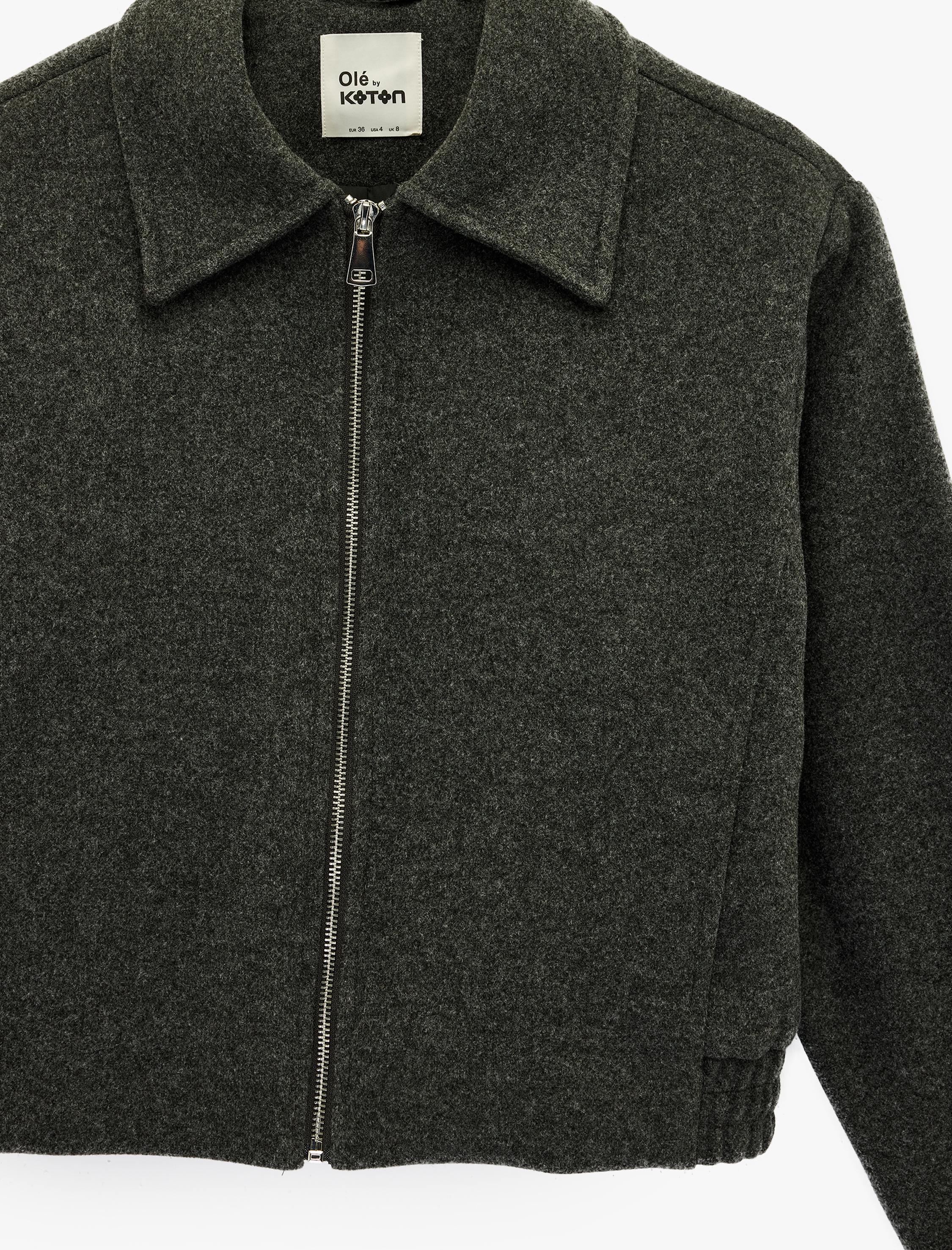   Uzun Kollu Fermuarlı Klasik Yaka Cep Detaylı Ceket