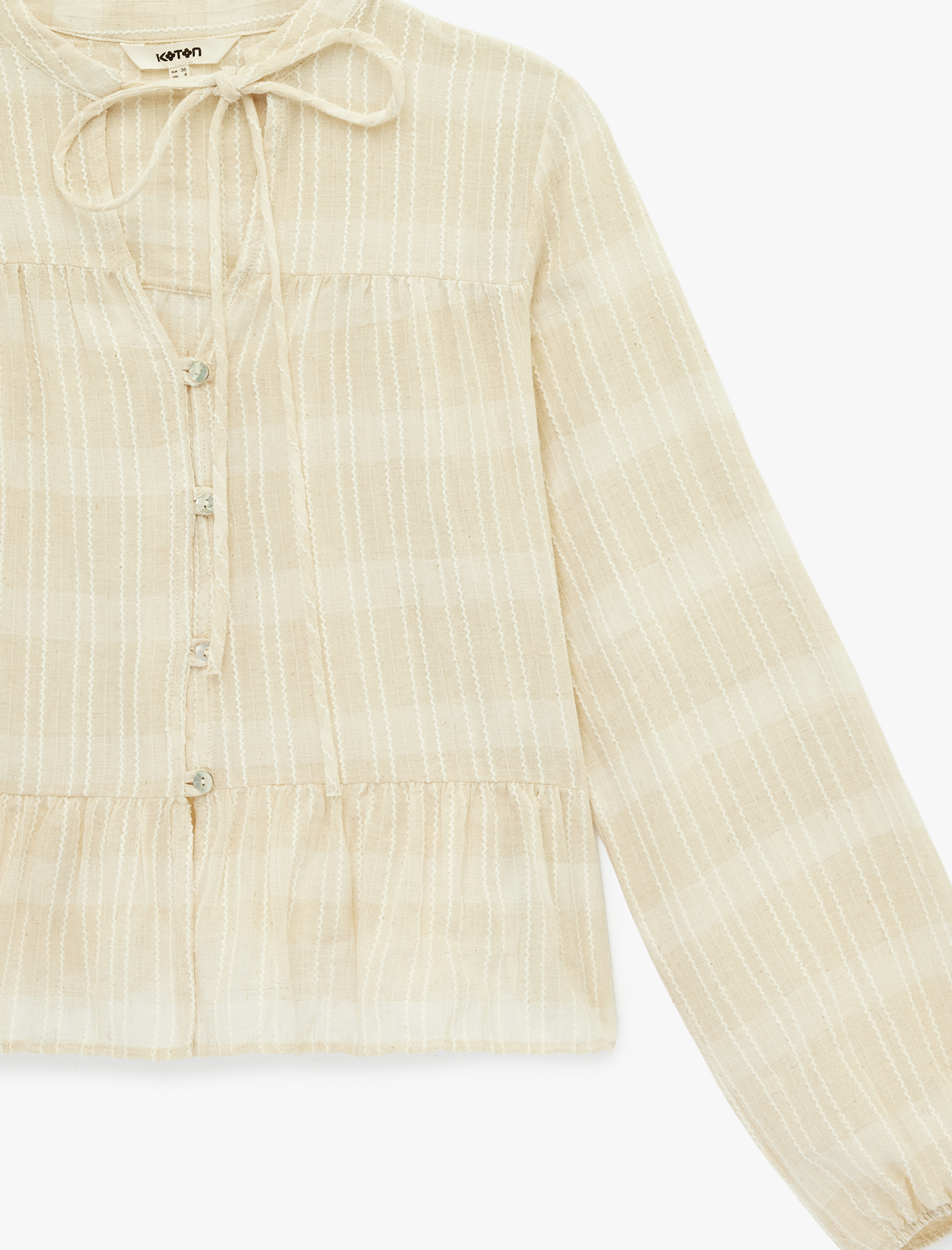   Keten Karışımlı Uzun Balon Kollu Yuvarlak Bağcıklı Yaka Bluz