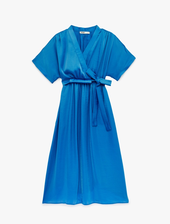  Kısa Kollu Kemer Detaylı Kruvaze Midi Saten Elbise