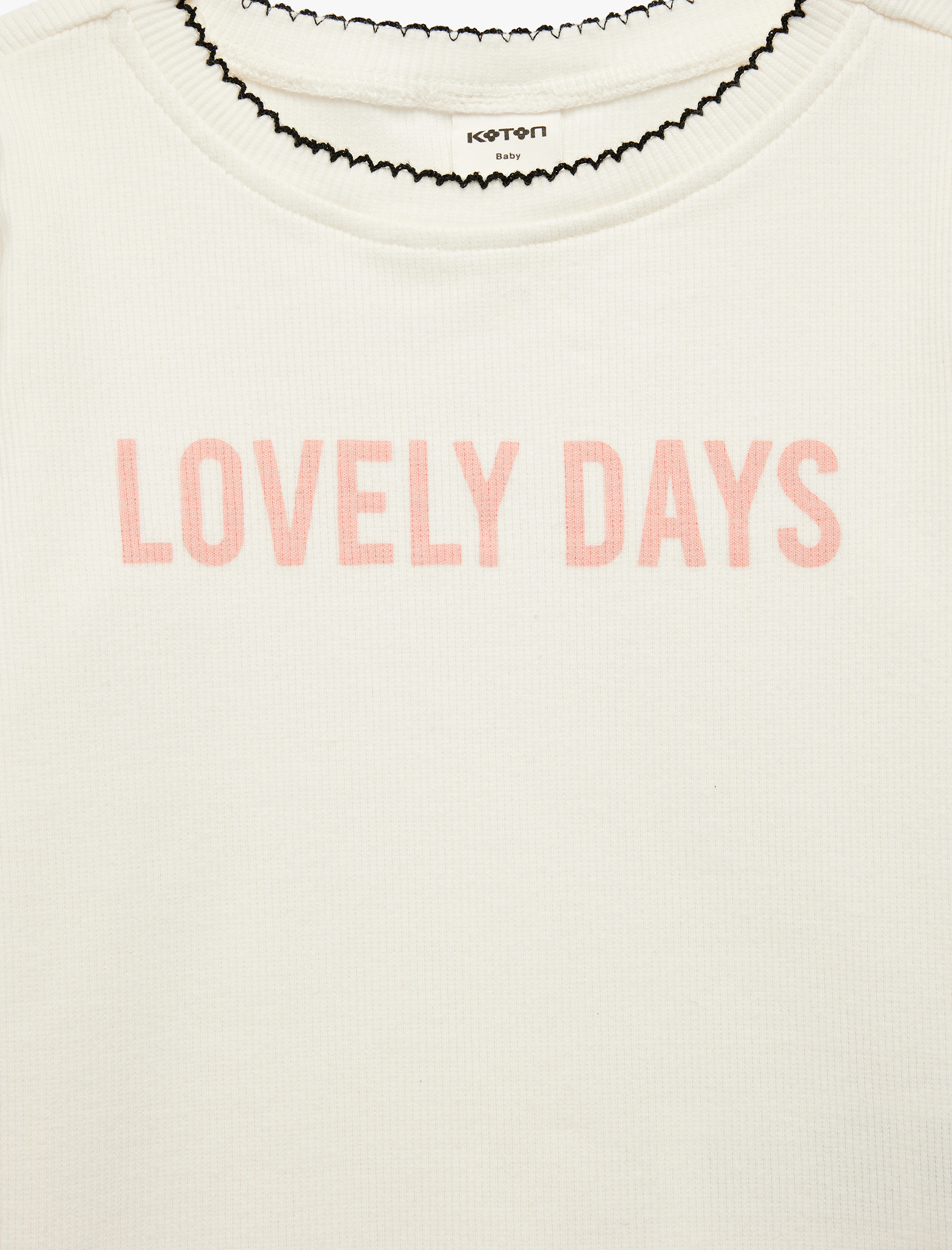  Kız Bebek Nakış Detaylı Uzun Kollu Bisiklet Yaka Pamuklu Tişört