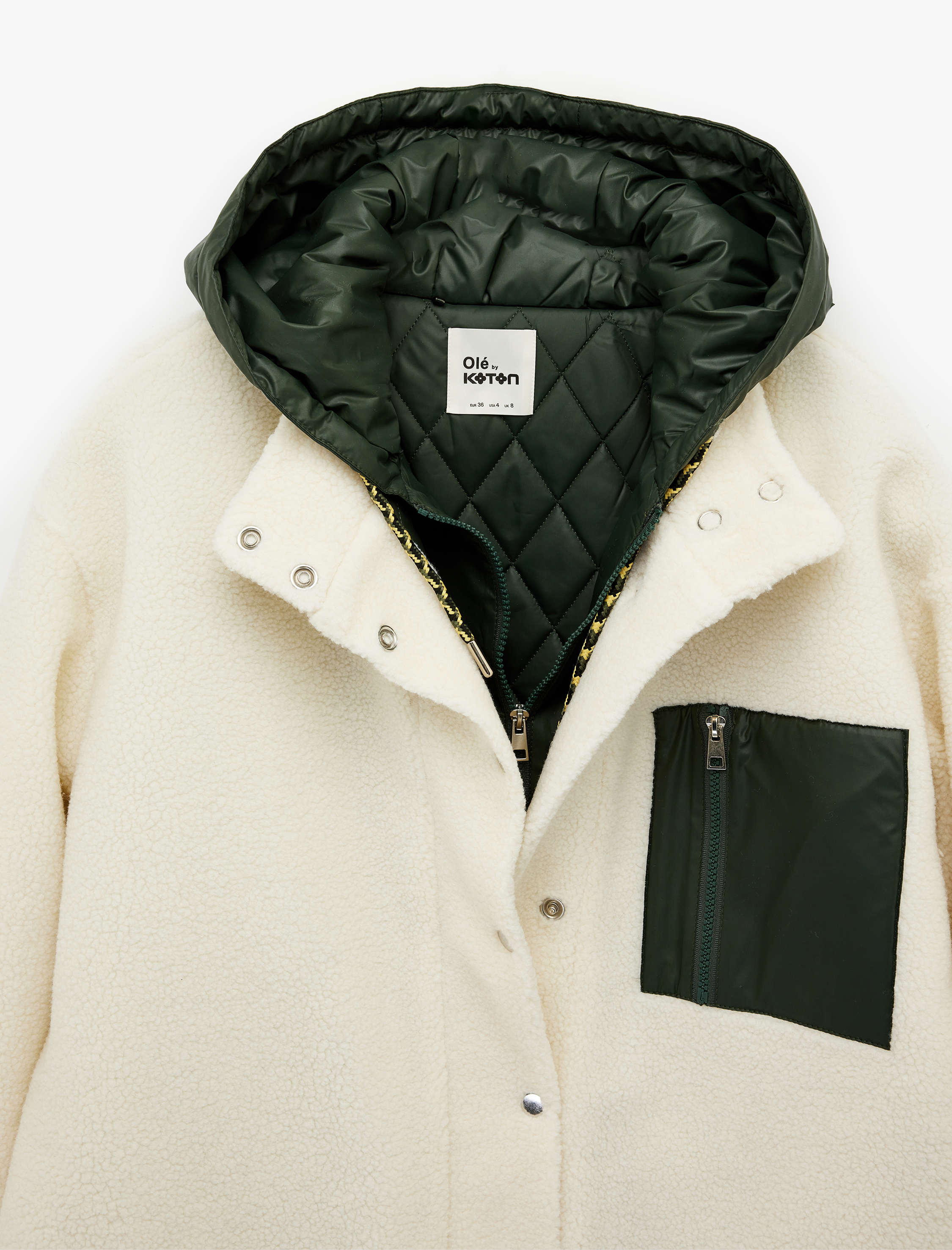   Kapüşonlu Çıtçıt Düğmeli Cep Detaylı Kapitoneli Peluş Oversize Ceket