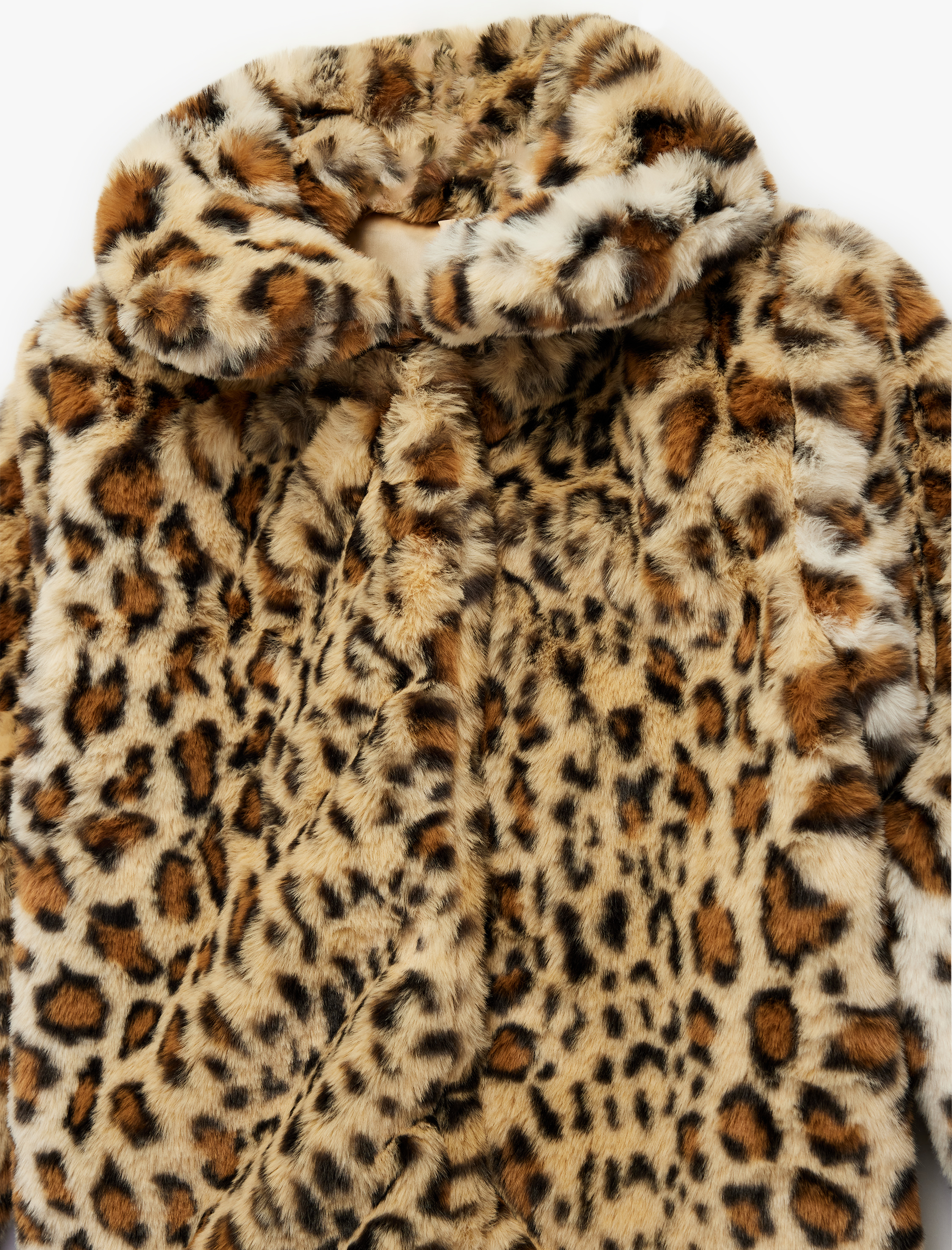  Kız Çocuk Uzun Kollu Bebe Yaka Leoparlı Peluş Kaban