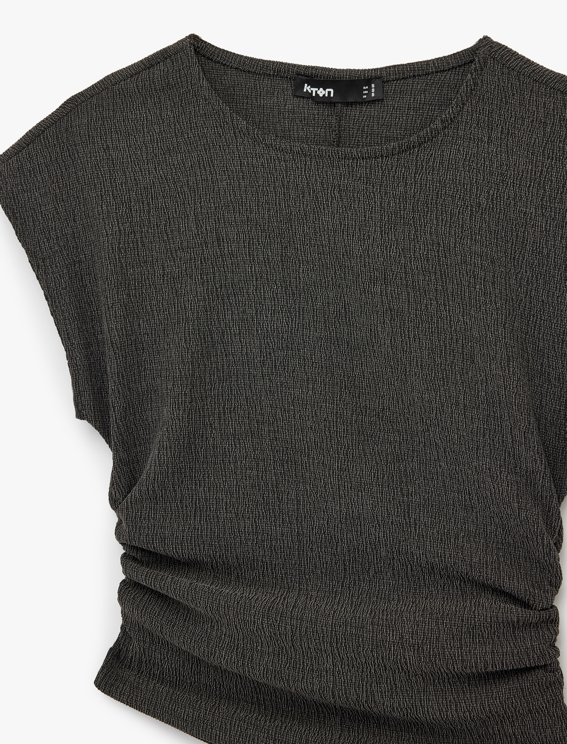   Bürümcük Kumaş Slim Fit Drapeli Kısa Kollu Bisiklet Yaka Tişört