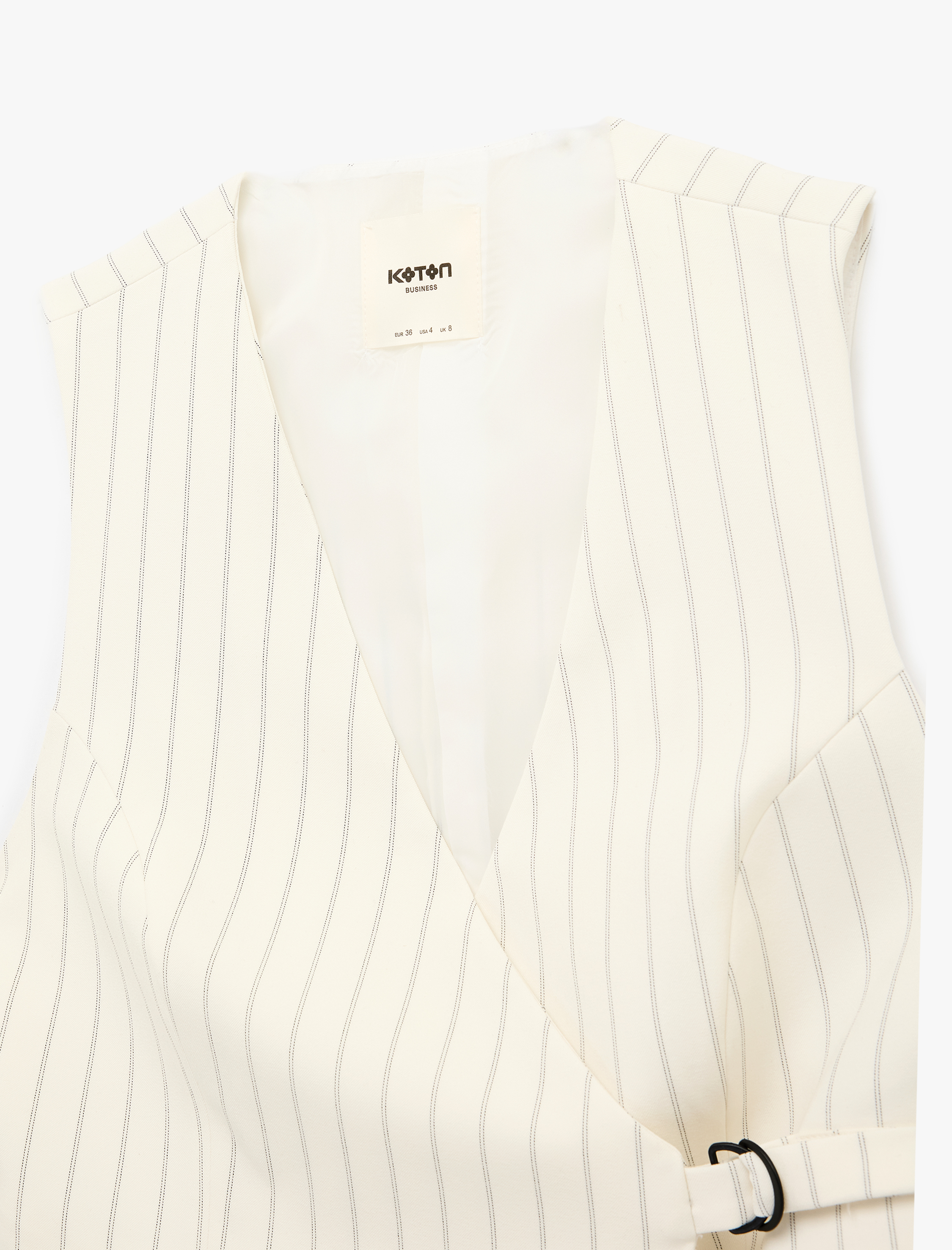   Kruvaze Yaka Kolsuz Metal Aksesuarlı Blazer Yelek