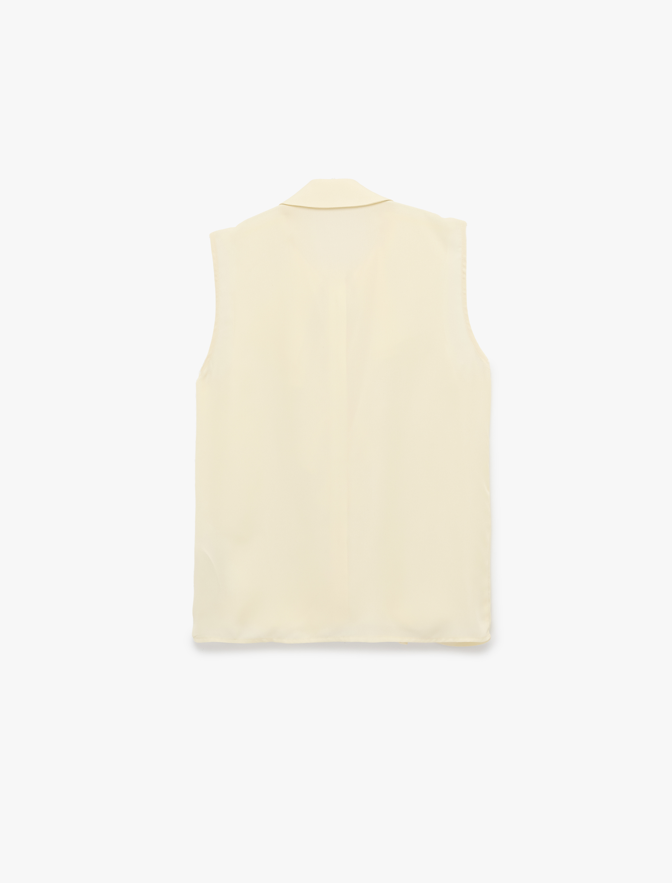   Kolsuz Fular Yaka Volanlı Bluz