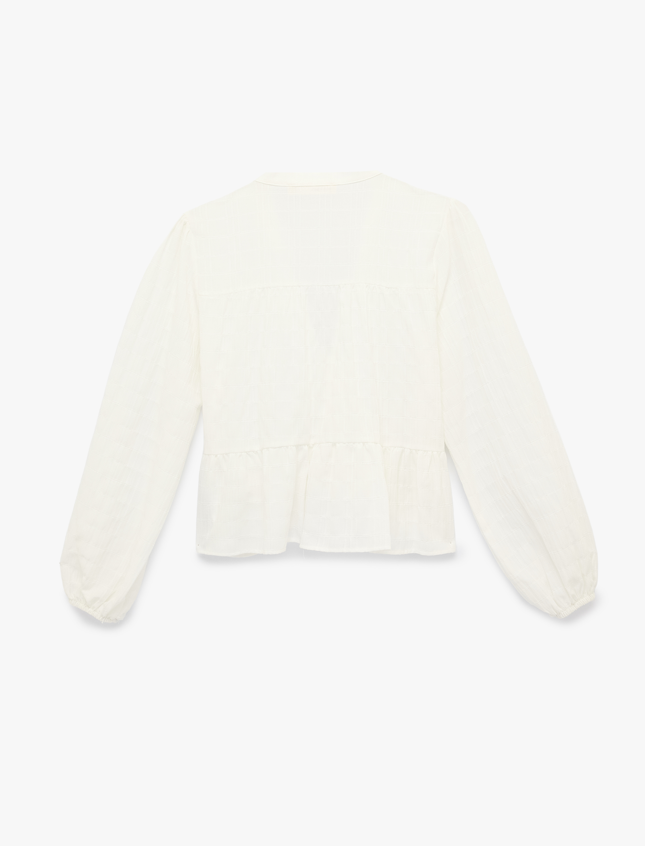   Bağcıklı Yaka Düğmeli Uzun Balon Kollu Gömlek