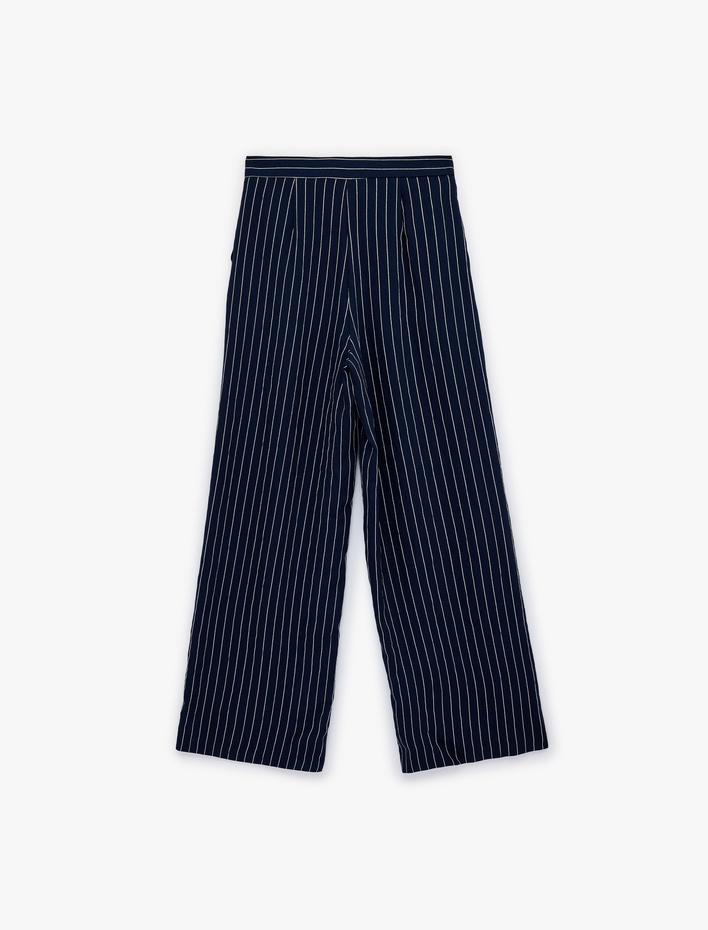  Viskon Kumaş Cepli Geniş Paça Çizgili Palazzo Pantolon