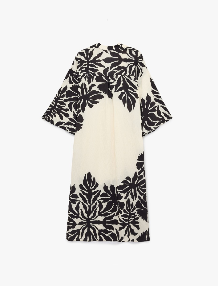  Uzun Kollu Floral Desenli Püskül Detaylı V Yaka Uzun Viskon Tunik