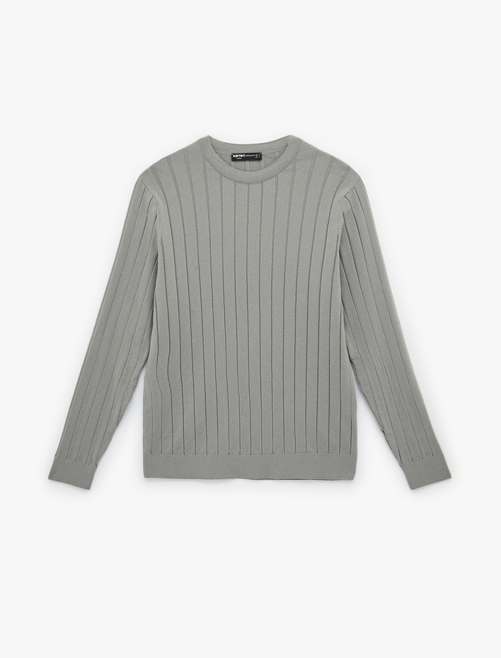  Regular Fit Uzun Kollu Çizgili Dokulu Bisiklet Yaka Triko Kazak