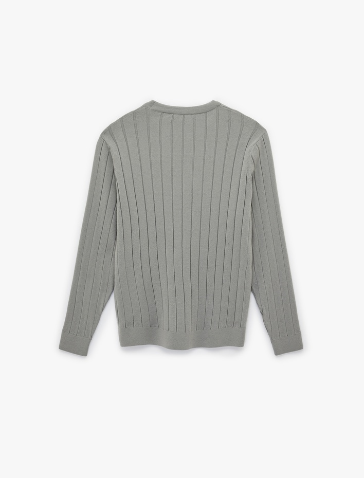  Regular Fit Uzun Kollu Çizgili Dokulu Bisiklet Yaka Triko Kazak