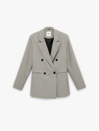 Düğmeli Cep Detaylı Kareli Kruvaze Yaka Blazer Ceket