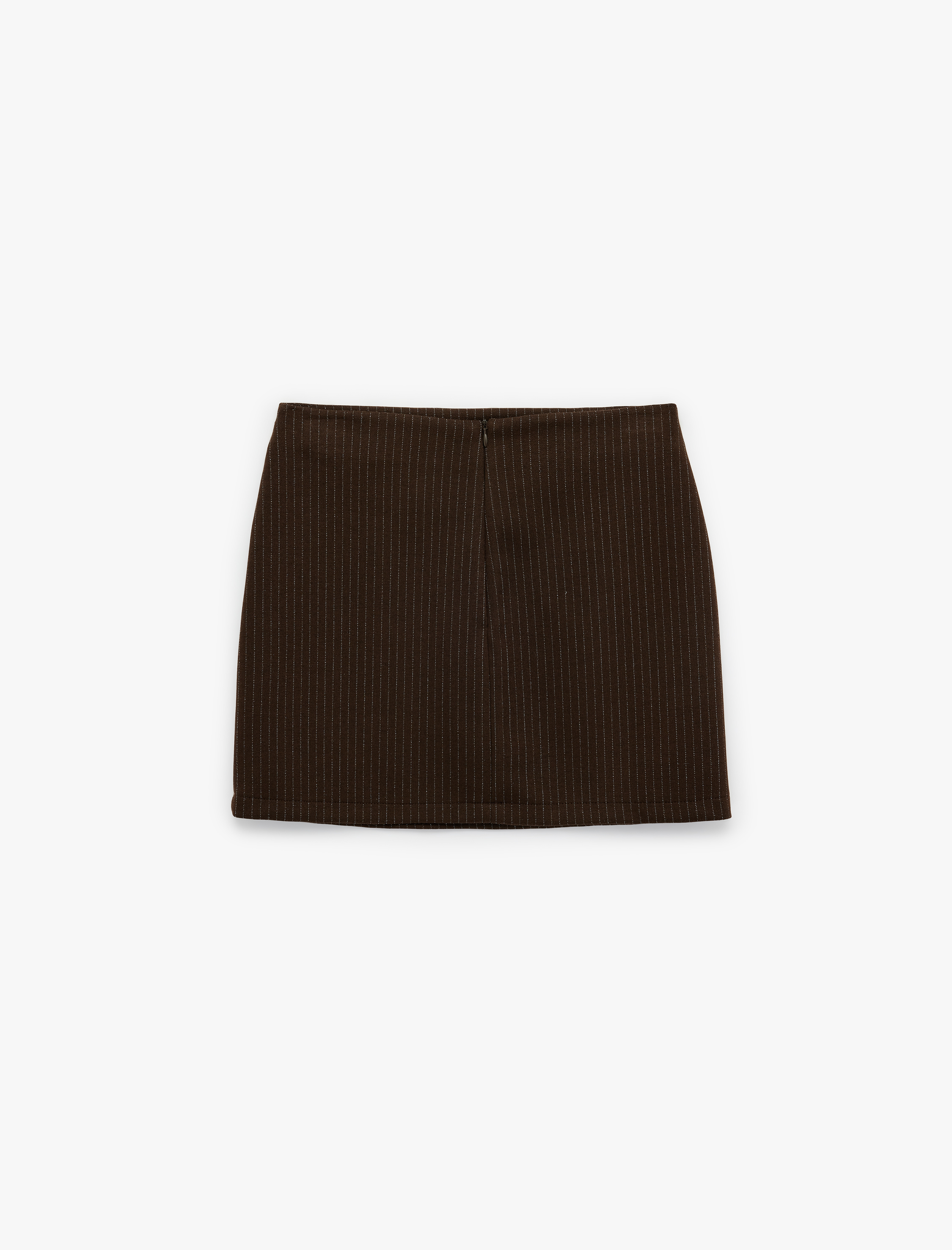   Metal Aksesuarlı Kemer Detaylı Mini Etek