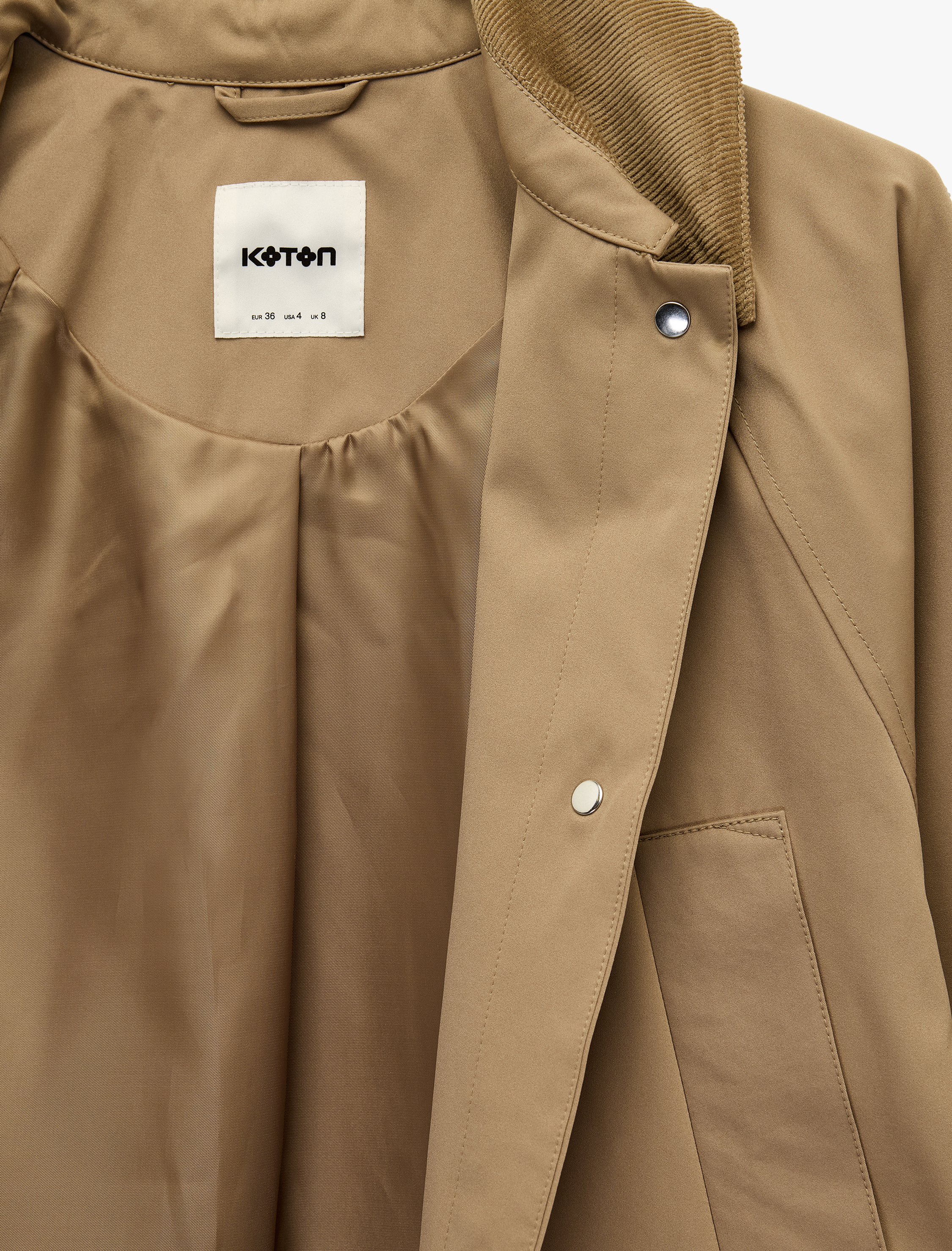   Düğmeli Cepli Kadife Yaka Detaylı Uzun Kollu Gabardin Barn Ceket