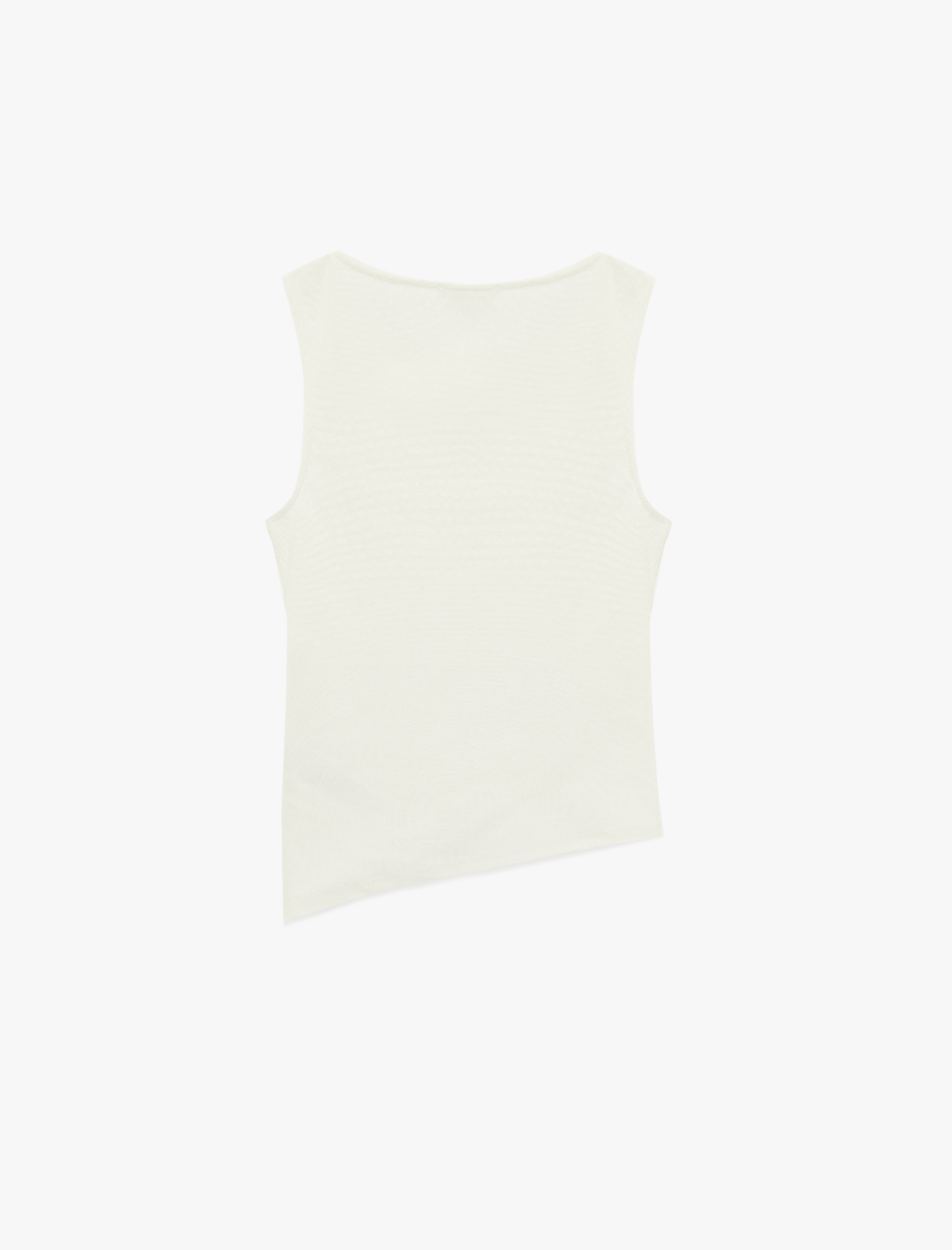   Slim Fit Asimetrik Kesim Kolsuz Kayık Yaka Bluz