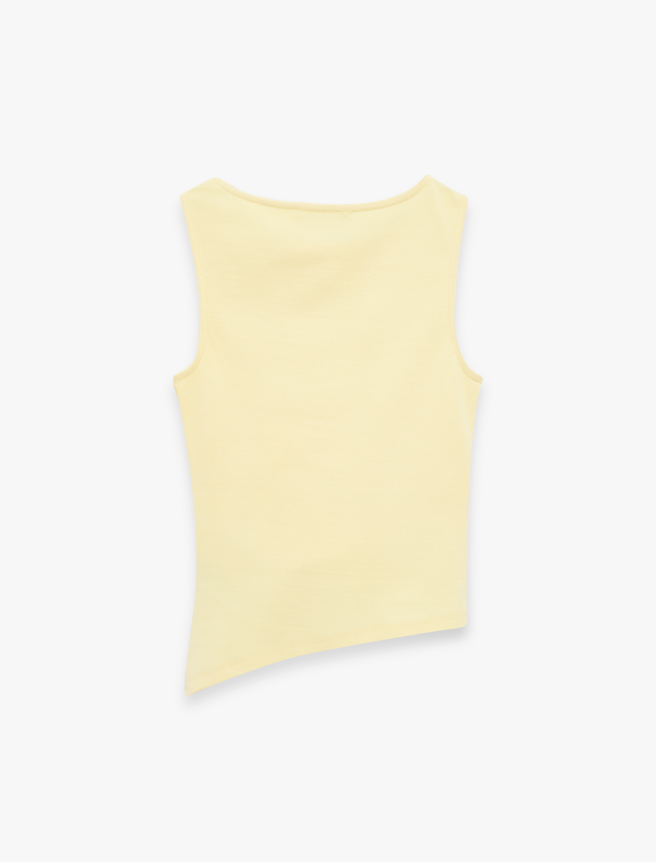   Slim Fit Asimetrik Kesim Kolsuz Kayık Yaka Bluz