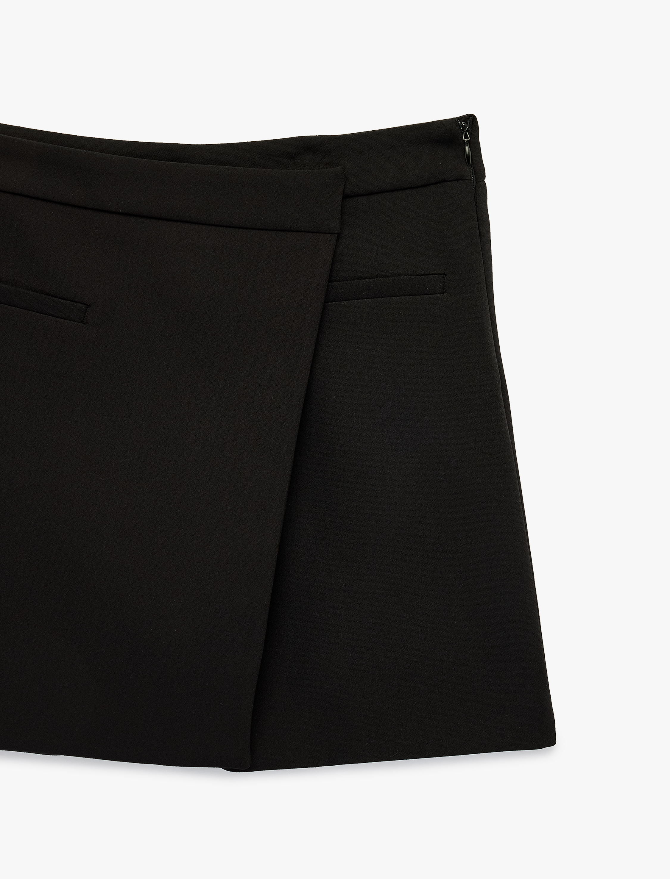   Regular Fit Kruvaze Mini Şort Etek