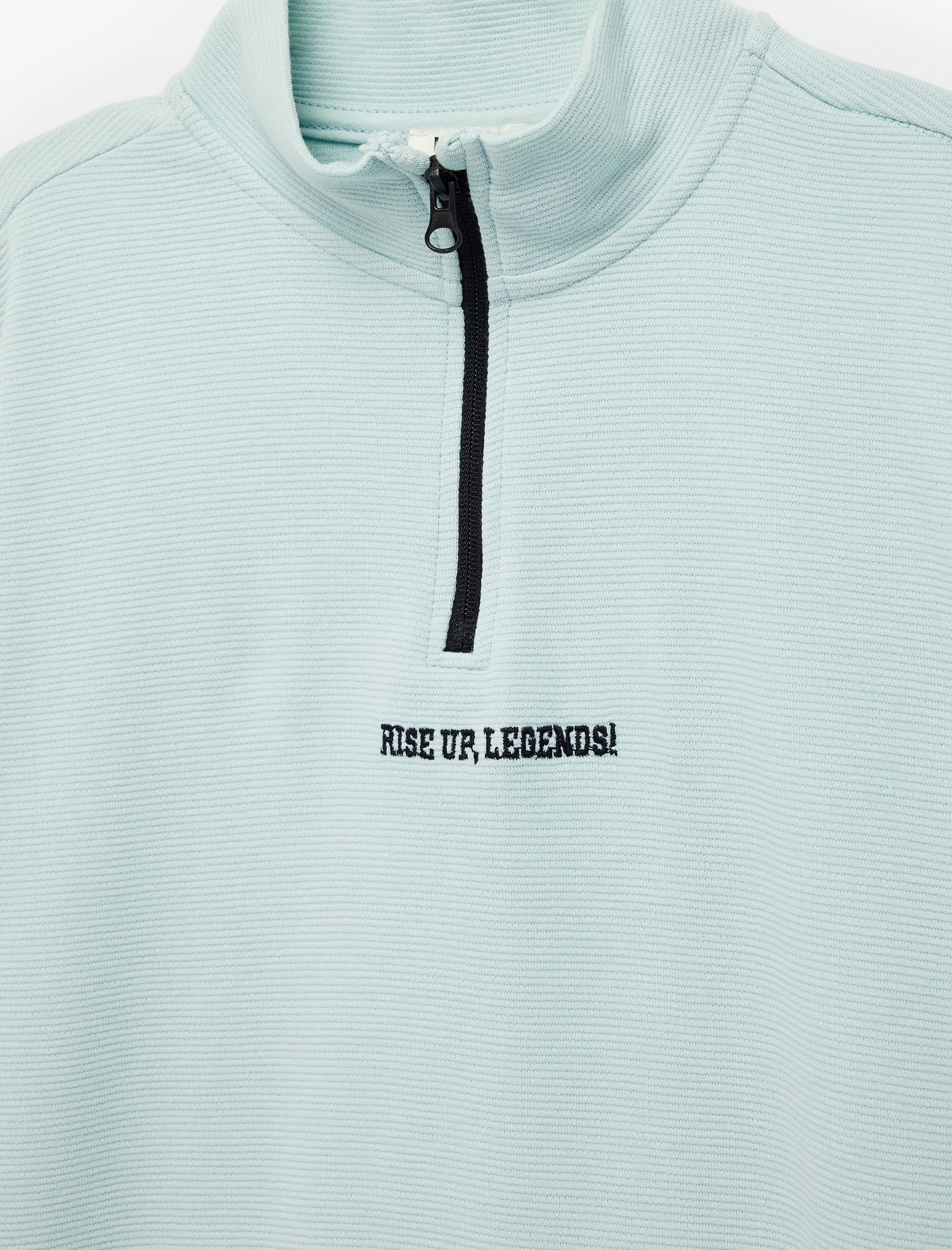  Erkek Çocuk Uzun Kollu Yarım Fermuarlı Dik Yaka Sweatshirt