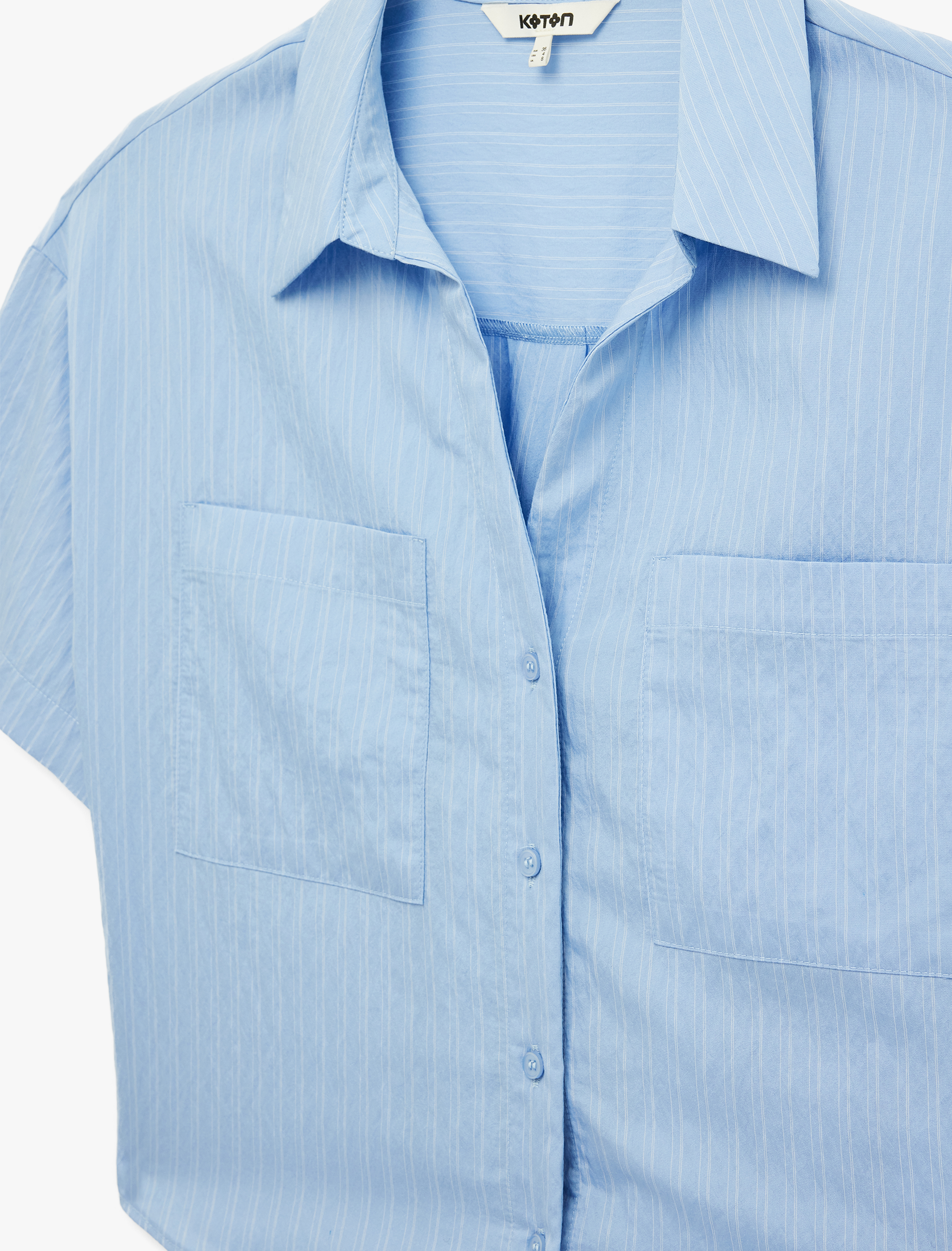   Kısa Kollu Klasik Yaka Cepli Modal Kumaş Çizgili Gömlek